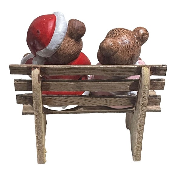 Vtg  Art mark Mr & Mrs Christmas Bear On A Wooden Bench Figurines Decor READ - Picture 4 of 6